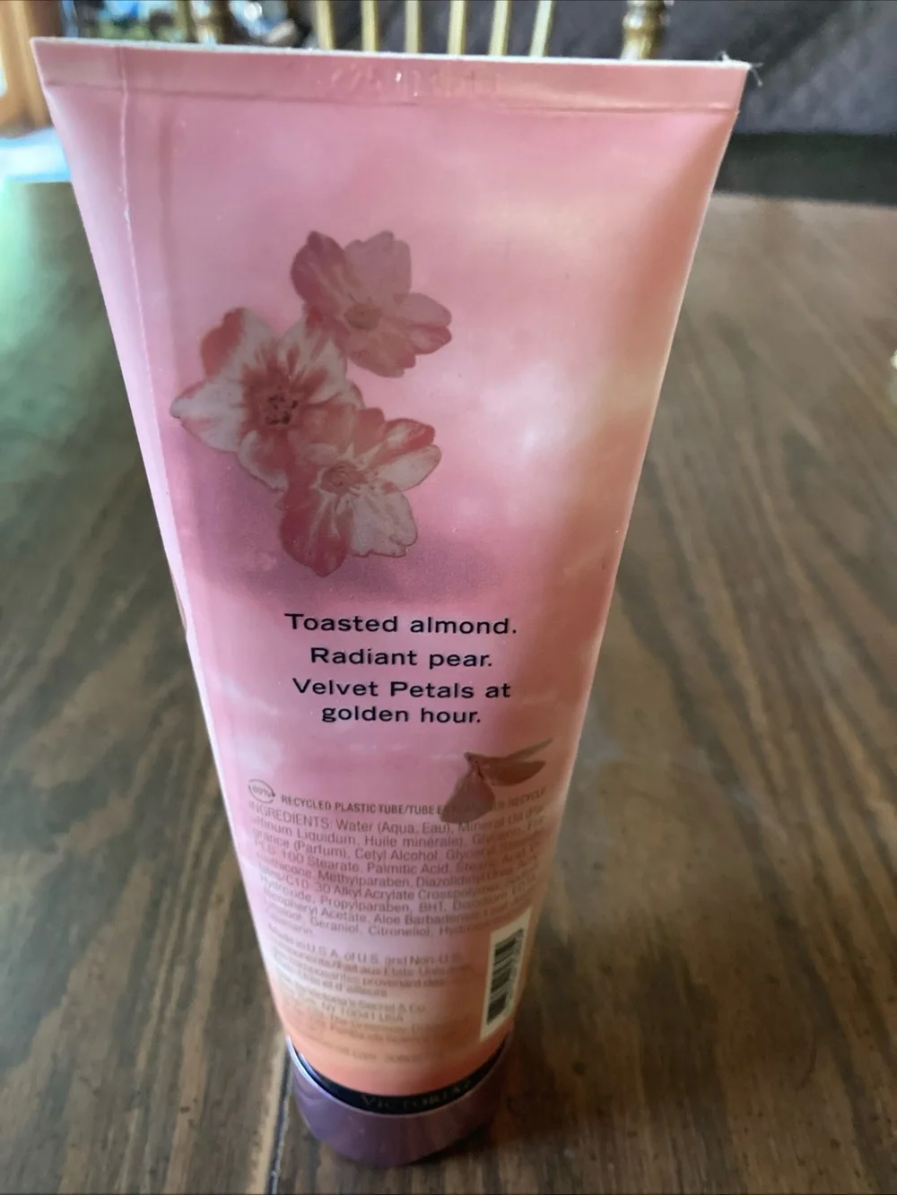 Victoria's Secret Velvet Petals Golden Fragrance Lotion -NEW SEALED 8 ounces